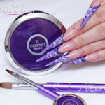 Stiletto műköröm
Stiletto műköröm