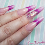 Orosz mandula műköröm
Orosz mandula műköröm